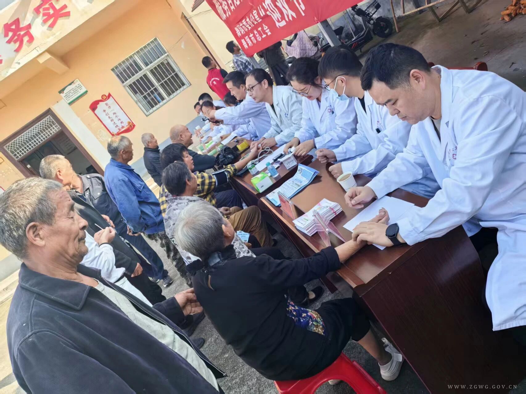 微信图片_2025-10-22_090704_253.jpg 微信图片_2025-10-22_090704_253.jpg